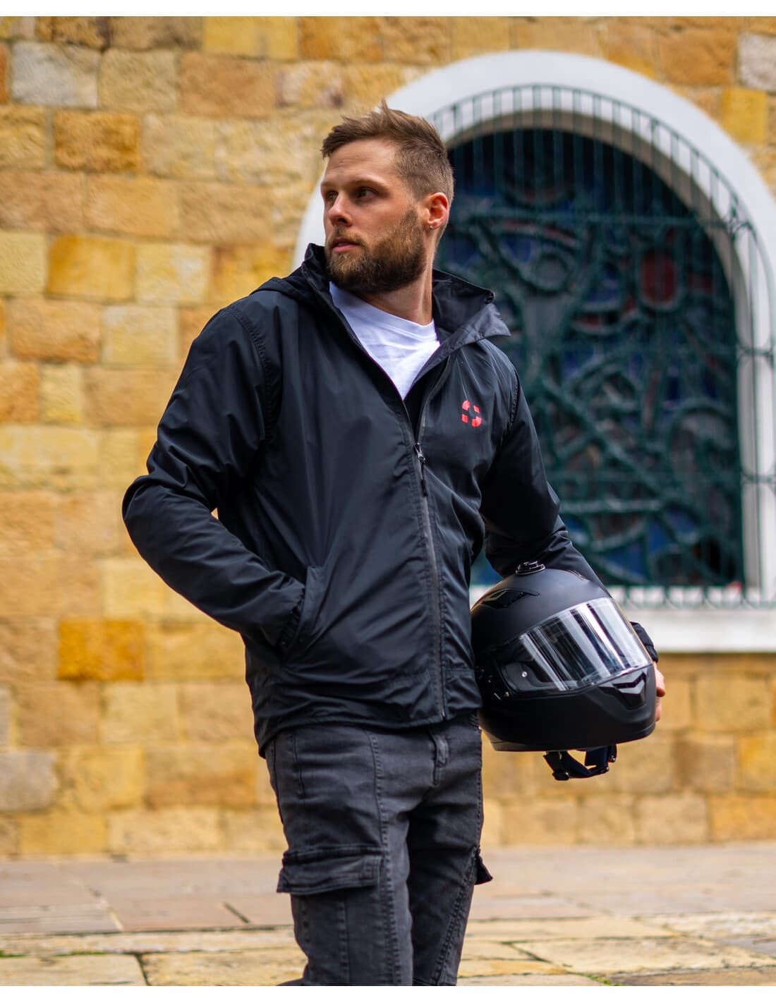 Chaqueta Impermeable con Protecciones Removibles Certificadas Unisex equipamiento seguridad motociclista