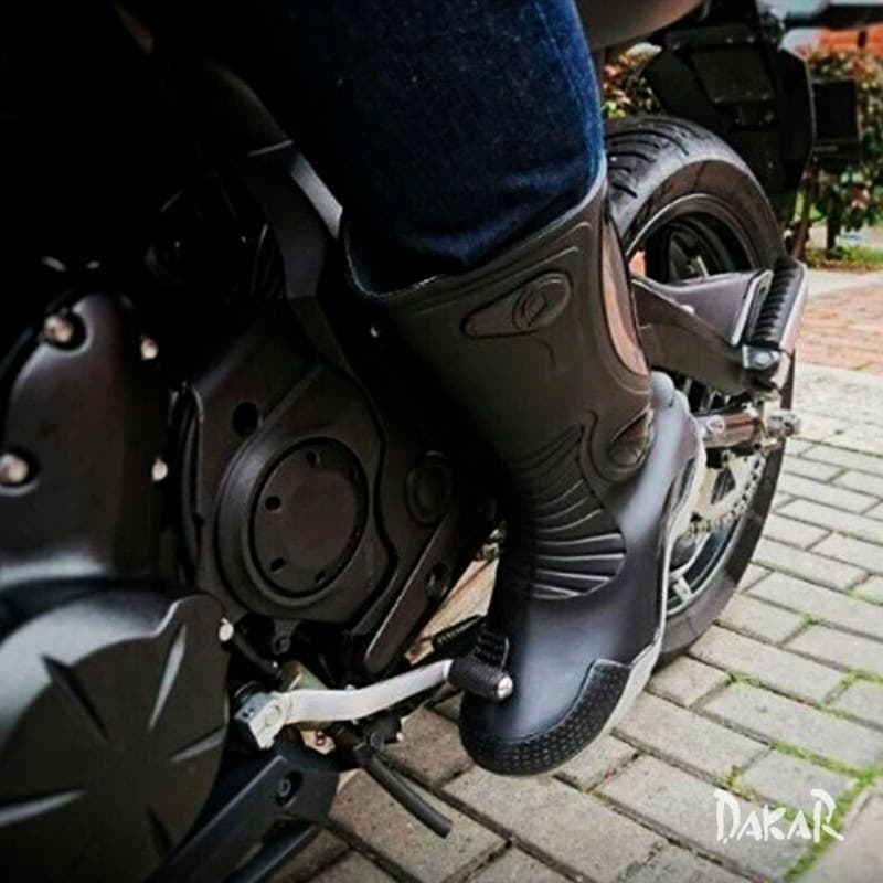 Botas de Caucho Impermeables Dakar Negra  Moto, Motociclismo detalle costuras termoselladas