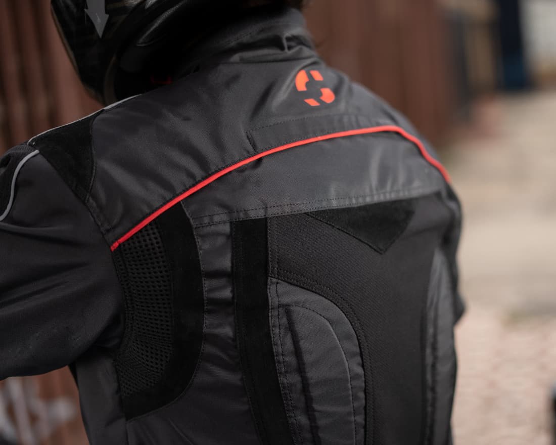 Chaqueta AVS ajuste y cierre de seguridad