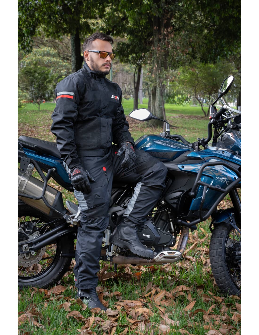 Chaqueta Mesh de Verano Antifricción en Malla Transpirable 100% Impermeable detalle protecciones - Certificadas CE