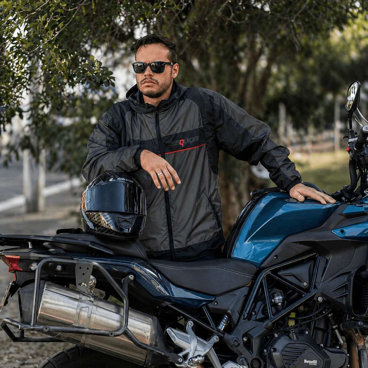 Ficha técnica Chaqueta Reflectiva Doble Faz Negra impermeable de Moto para Mujer y Caballeros